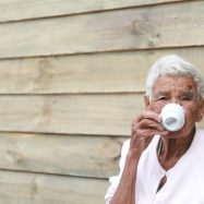 aroma dalam secangkir kopi
